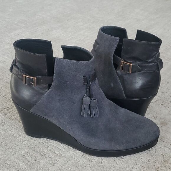 Samantha Peet x Wolverine 1000 Mile | Suede and Leather Socialite Botties - Picture 5 of 7